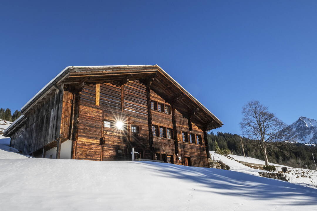 Chalet in Altholz by Arnold Reuteler Holzbau AG Gstaad