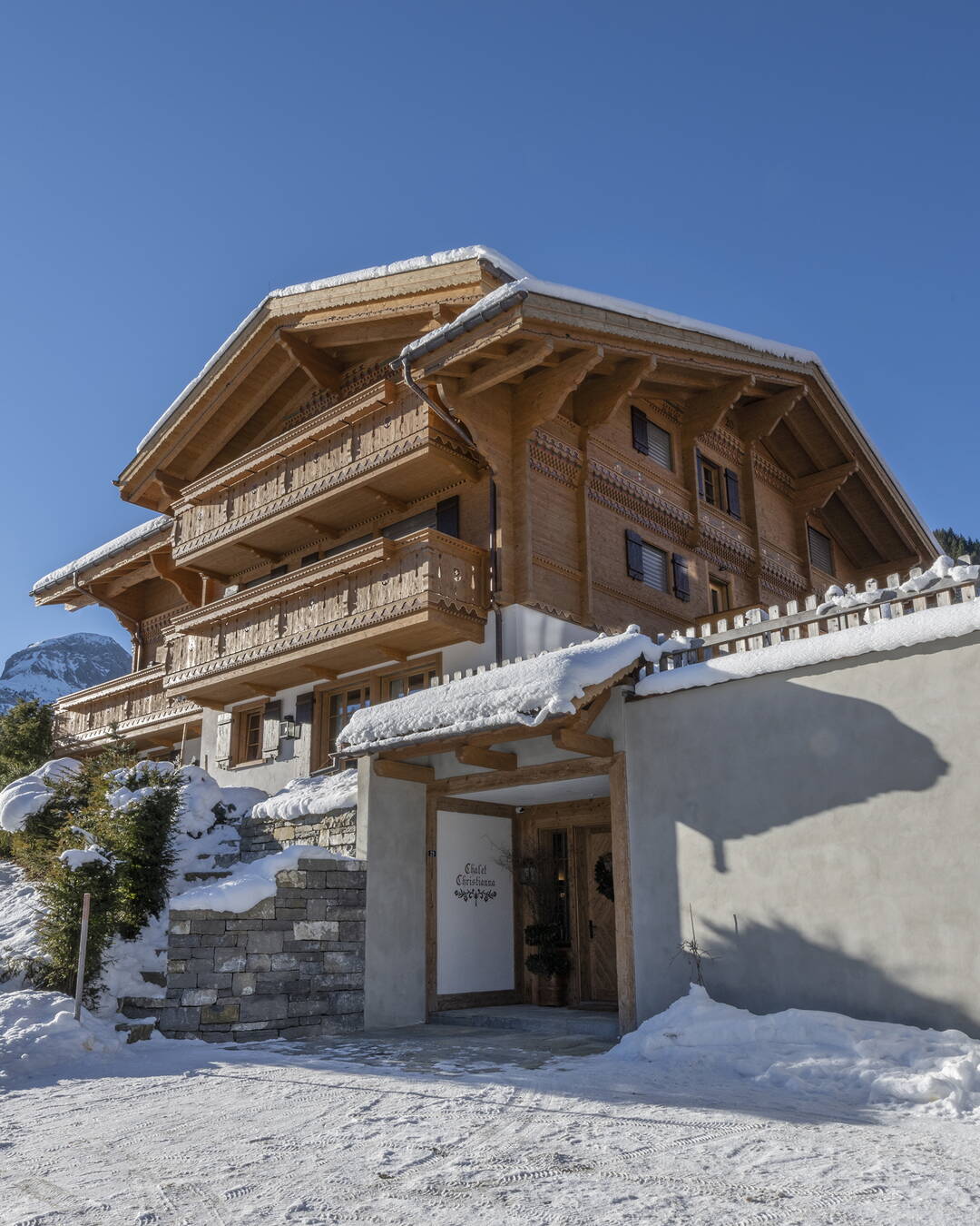 Chalet Construction by Arnold Reuteler Holzbau AG Gstaad