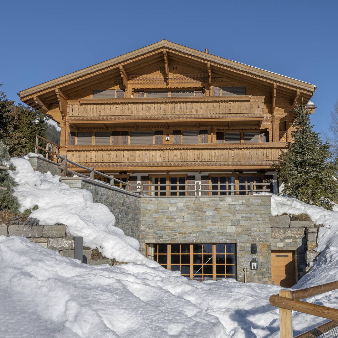 Element Construction by Arnold Reuteler Holzbau AG Gstaad