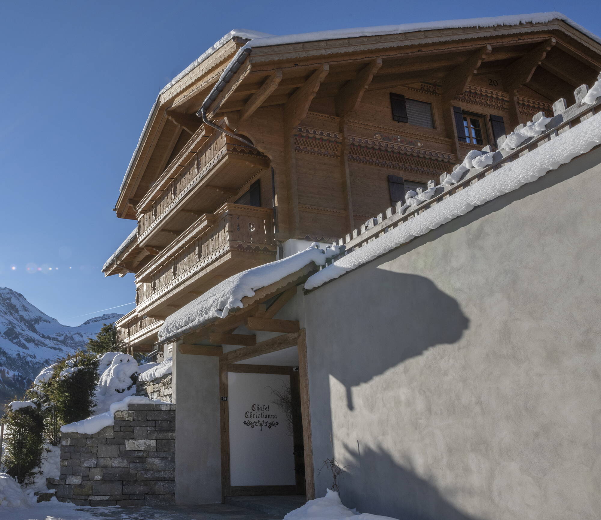 Element Construction by Arnold Reuteler Holzbau AG Gstaad